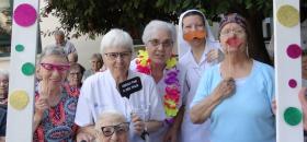 Fiesta Fin de las Mascarillas en el Centre Geriàtric Maria Gay de Girona