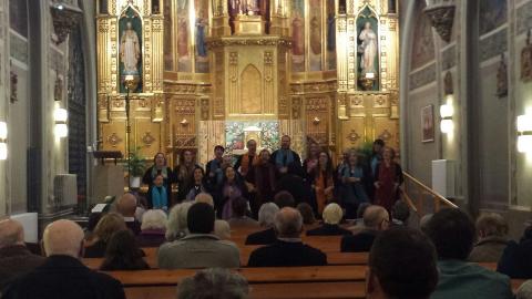 Concierto de Gospel en el Centro Geriatrico Maria Gay de Girona