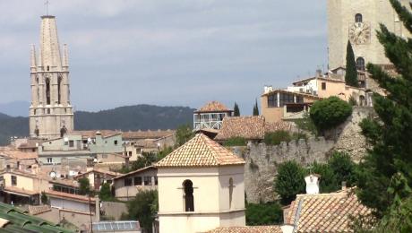 Vistas del casco antiguo de Girona desde el Centro