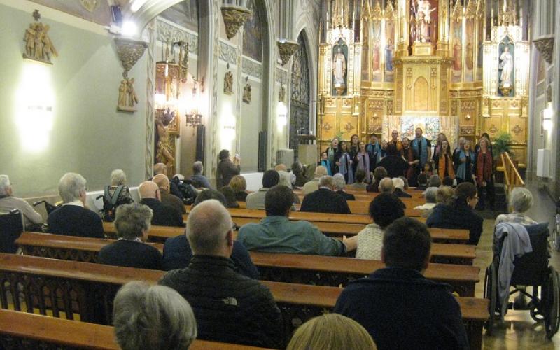 Concierto de Gospel en el Centro Geriatrico Maria Gay de Girona